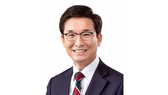 윤건영 교육감이 일본교과서 역사왜곡을 강력하게 규탄했다