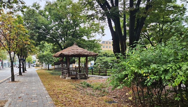 [속보] 근대문화유산 충청북도 청사가 제대로 보이기 시작했다