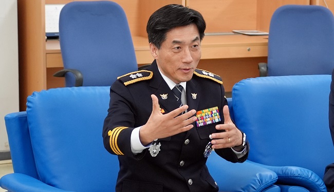 이종원 충북경찰청장이 엄정한 법질서 확립을 강조했다