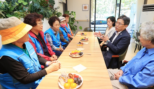 이상식 의장 추석 맞아 사회복지시설 위문했다