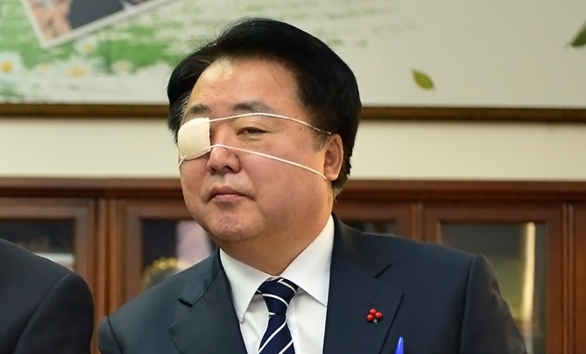 2018년 12월 10일 충북도청 집무실에서 충북 고교 무상급식에 대한 합의를 이뤄냈다. 사진은 한범덕 청주시장. / 뉴시스