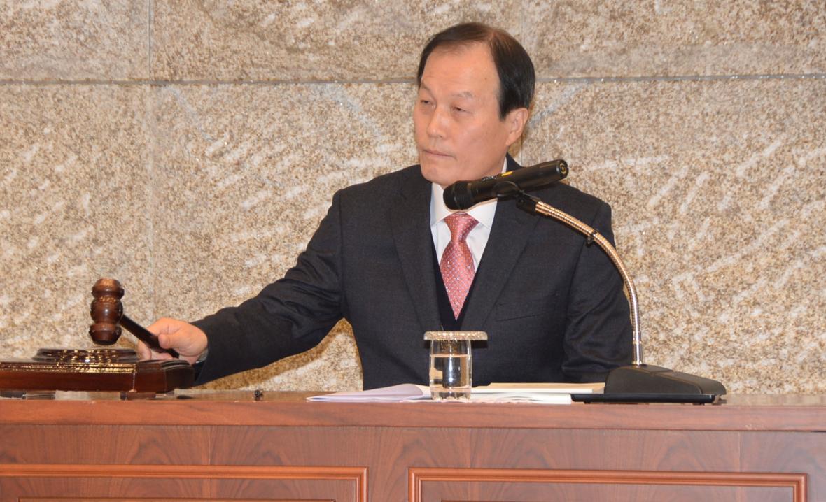 정붕익 이사장