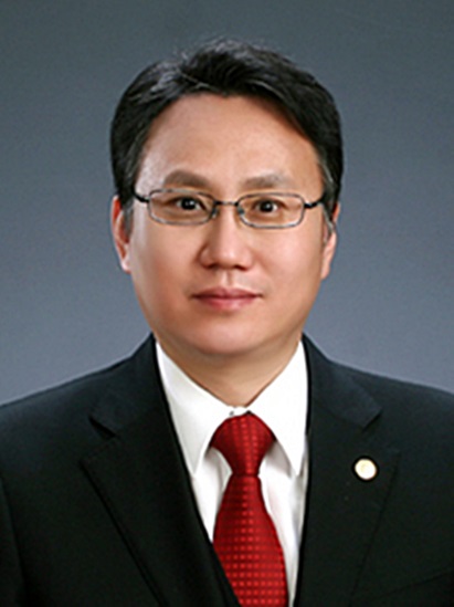손석민 총장